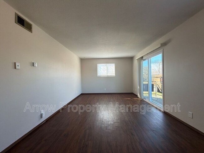 Foto del edificio - 321 Chestnut St