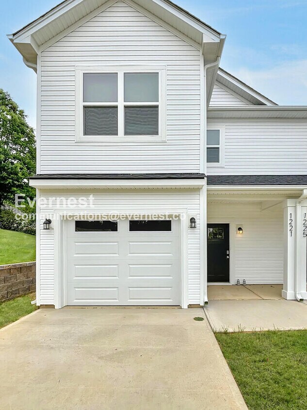 Foto principal - 1221 Marble St