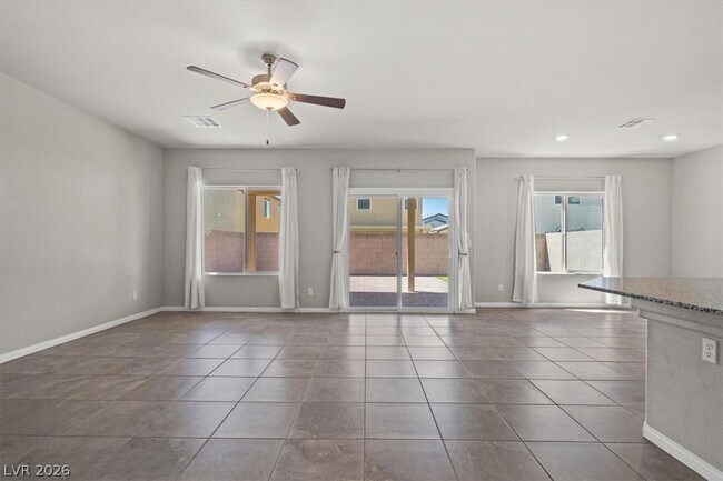 Building Photo - 4035 Beech Fern Ave