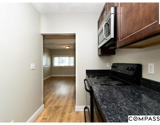 Building Photo - 132 Dolphin Ave