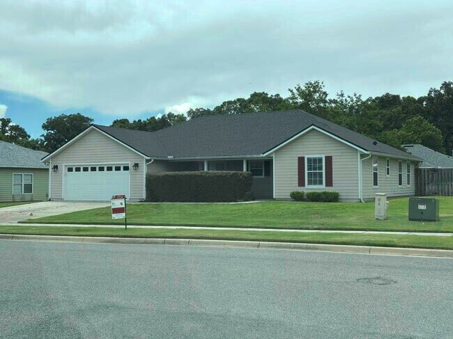 Foto del edificio - 484 NW 232nd Terrace