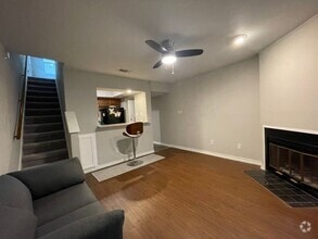 Building Photo - 1404 Norwalk Ln
