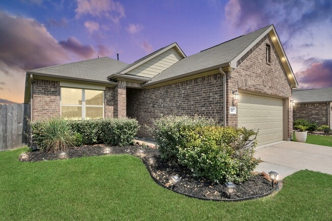 Building Photo - 13207 Karan Ct