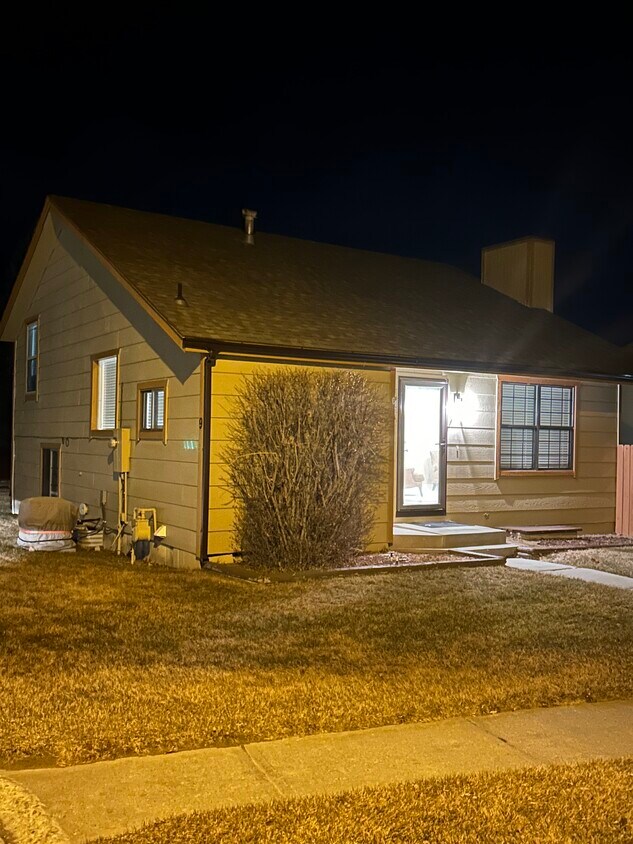 Foto principal - 700 Shoshone Ave
