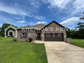 Building Photo - 255 Dreher Rd
