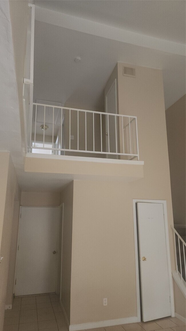 Foto del edificio - 12223 Wild Pine Dr