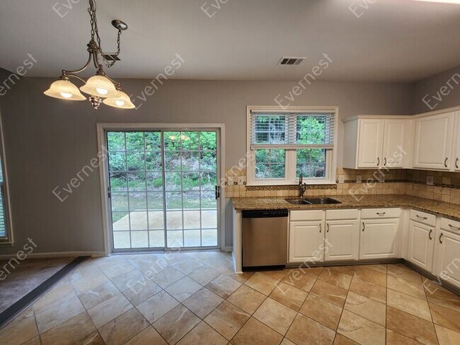 Foto del edificio - 2571 Davenham Way
