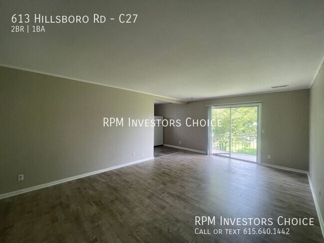 Foto del edificio - 613 Hillsboro Rd