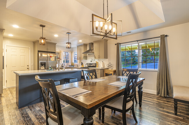 Foto del edificio - 28791 Yosemite Springs Pkwy