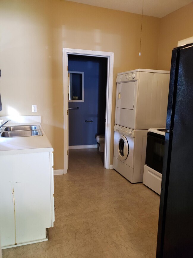 Foto del edificio - 3952 Ellison St