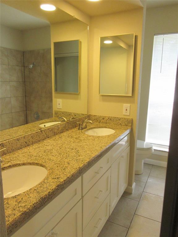 Foto del edificio - 16702 Kieth Harrow Blvd