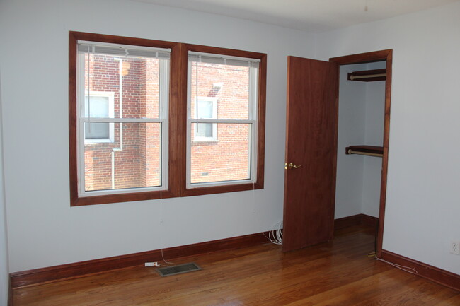 Building Photo - 3718 7th St N