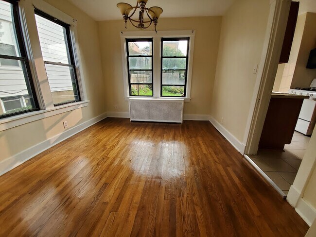Dining Room - 61 Warren St