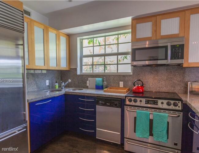 Foto del edificio - 1 br, 2 bath  - 1211 Pennsylvania Ave 2