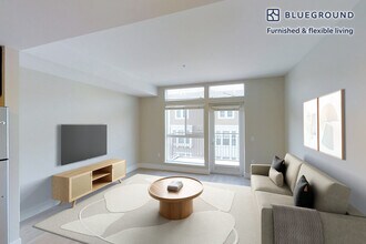 Building Photo - 899 Morrison Park Dr