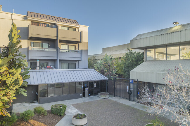 Entrance - Portobello Condominiums