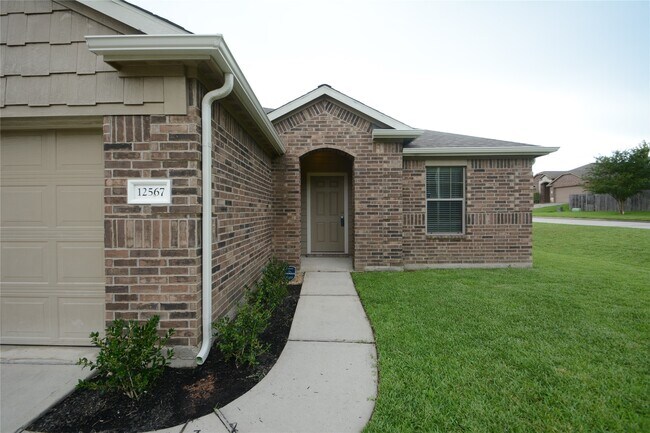 Building Photo - 12567 Canyon Falls Boulevard