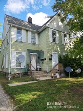 Building Photo - 259 Eastwood St