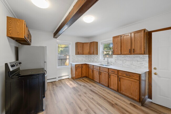 Foto del edificio - 36 Woodbridge St