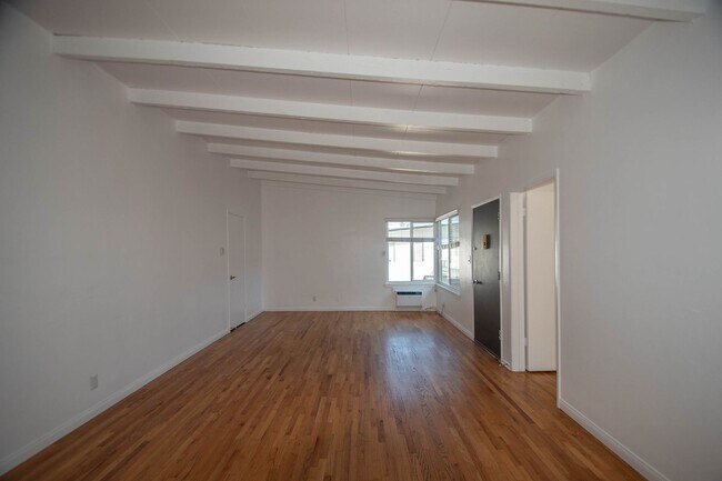 Foto del edificio - 4924 Tujunga Ave