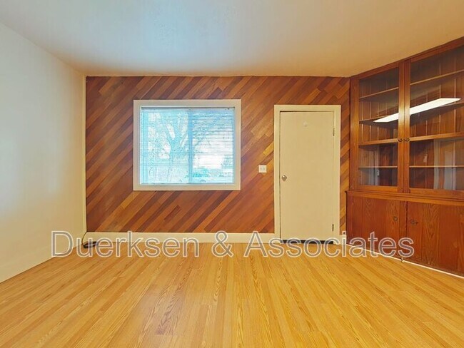 Foto del edificio - 330 N 18th St