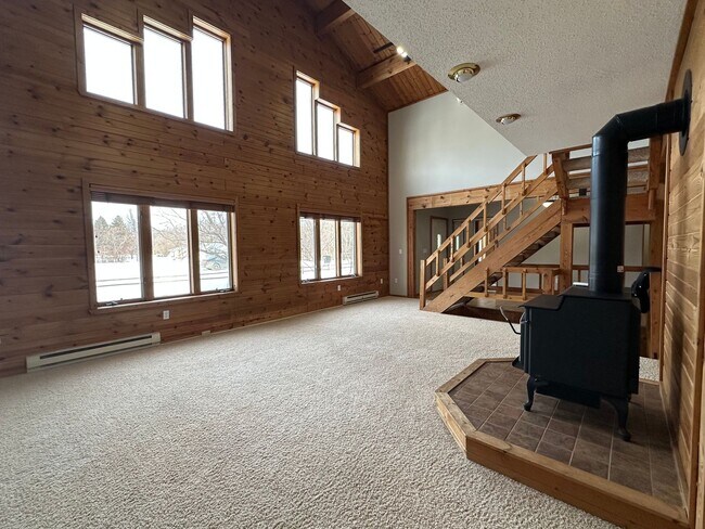 Foto del edificio - Country Home within City Limits - Charming 3 bed, 3 bath