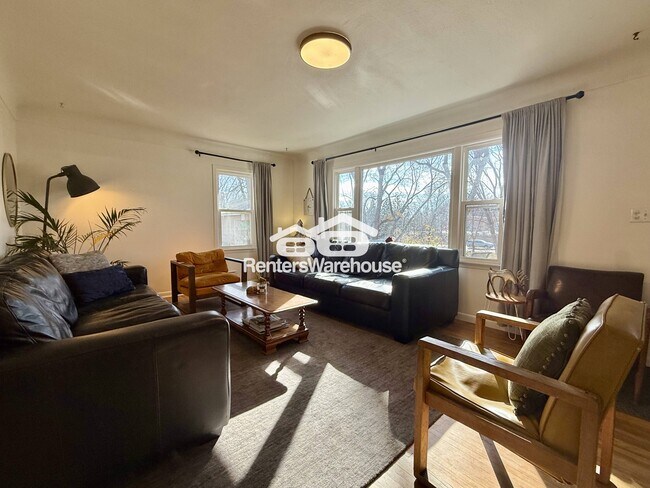 Foto del edificio - 5910 Tower St