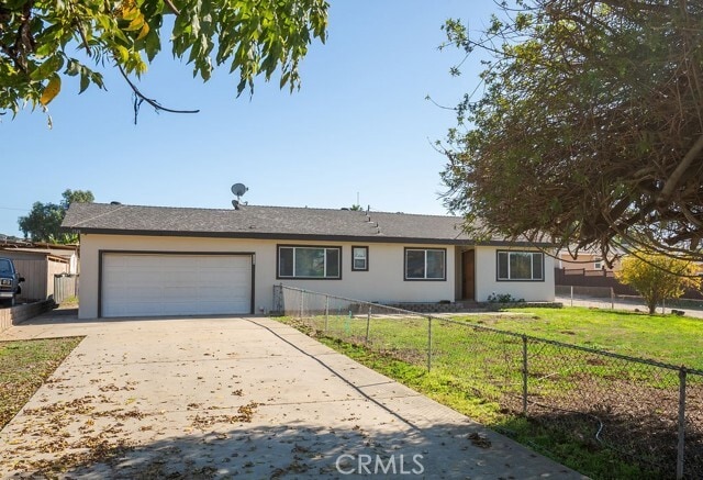 Building Photo - 1548 S Citrus Ave