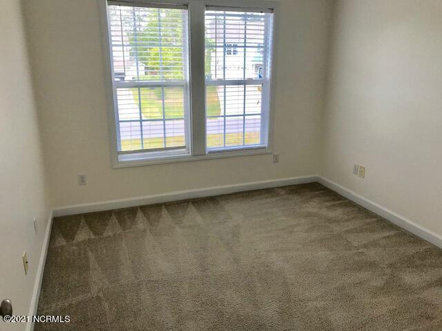 Building Photo - 102 Bobwhite Cir