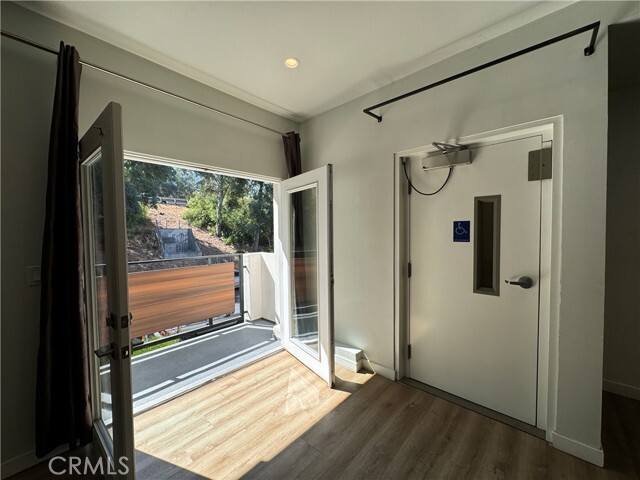 Building Photo - 22425 Del Valle St
