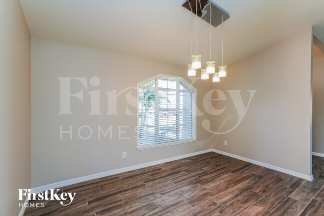 Foto del edificio - 1821 NW 23rd Ave