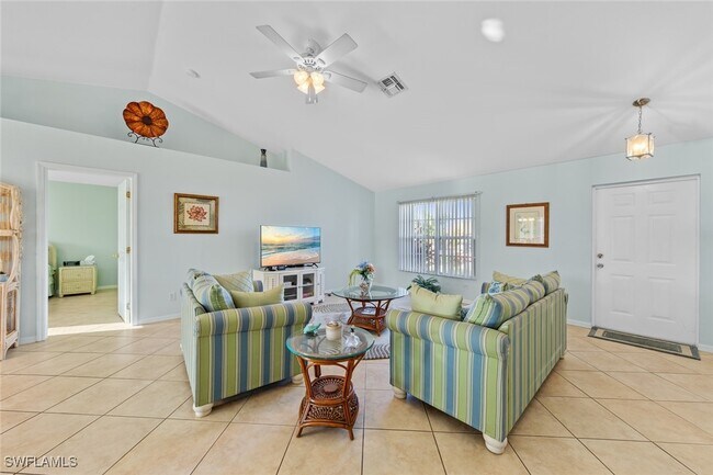 Building Photo - 1709 SW 15th Pl
