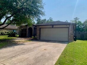 Building Photo - 2710 Fox Pitt Rd