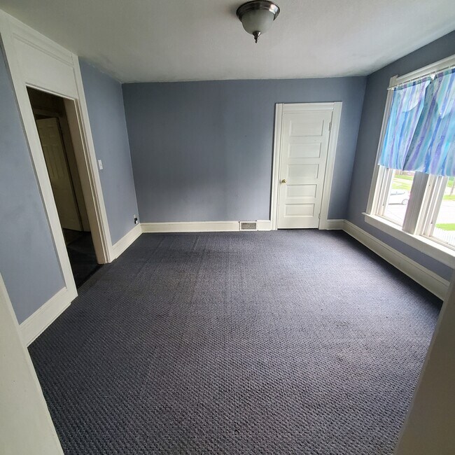 Foto del edificio - 931 Home Ave