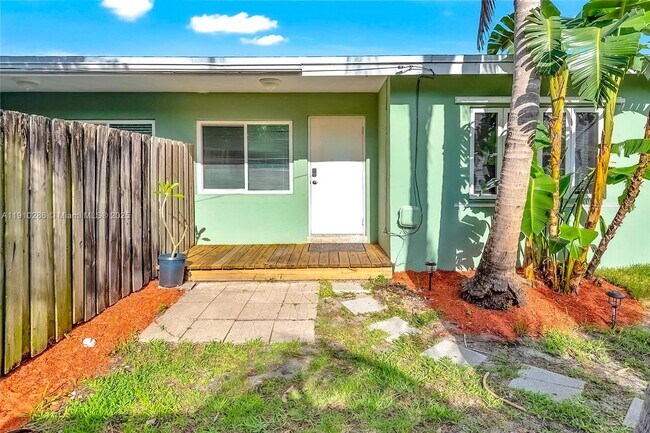 Foto del edificio - 1050 SW 30th St