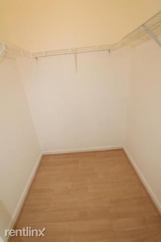 Building Photo - 2 br, 2.5 bath Townhome - 942 Kokomo Key Ln