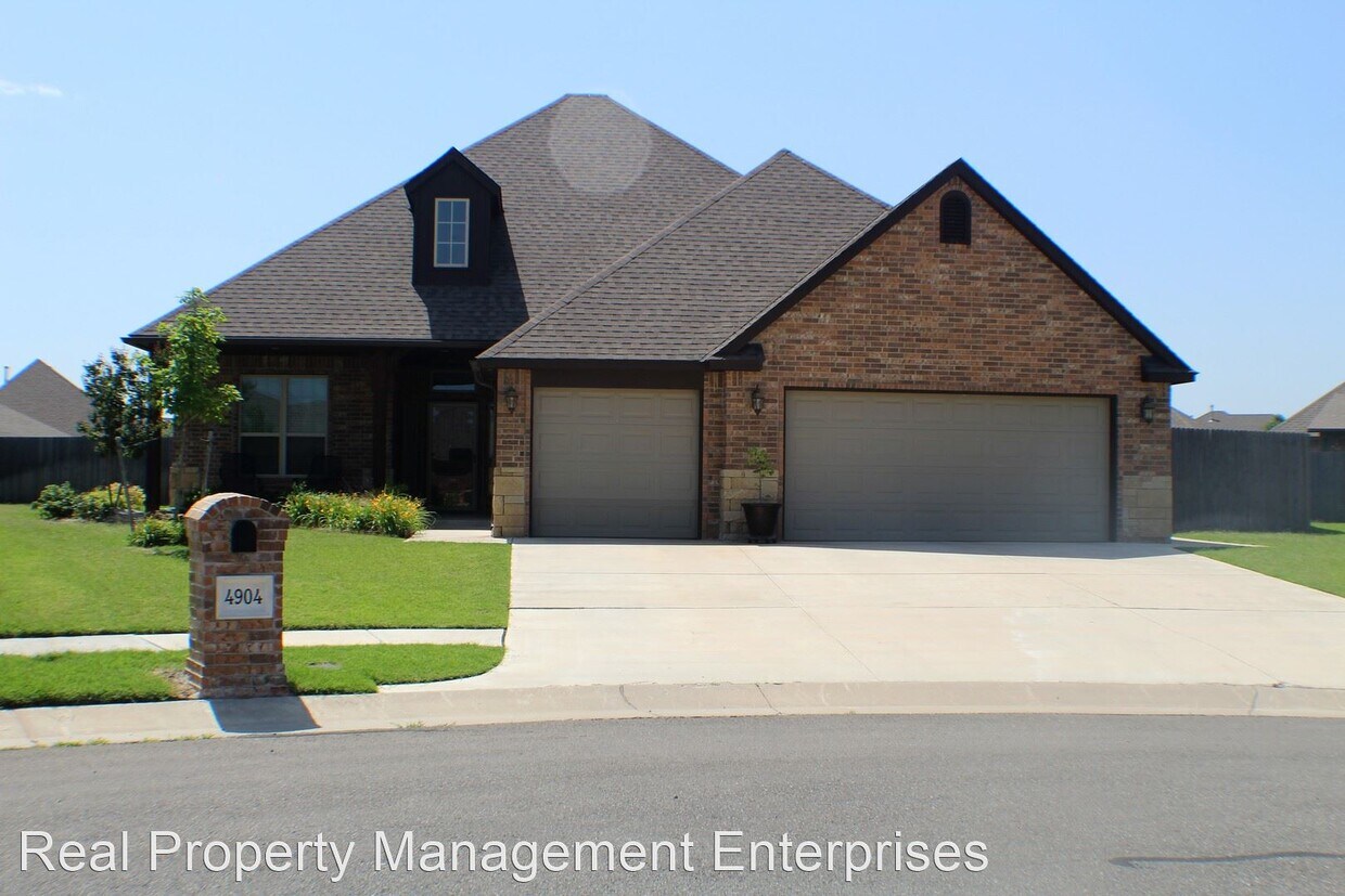 Primary Photo - 3 br, 2 bath House - 4904 SW 122nd Terr