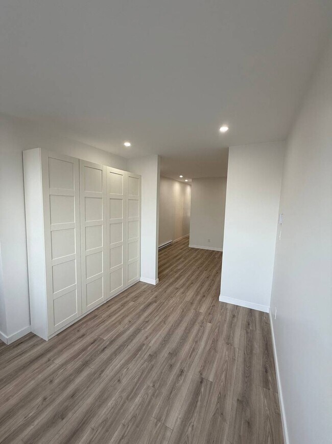 Chambre à coucher - 7288 Av Christophe-Colomb