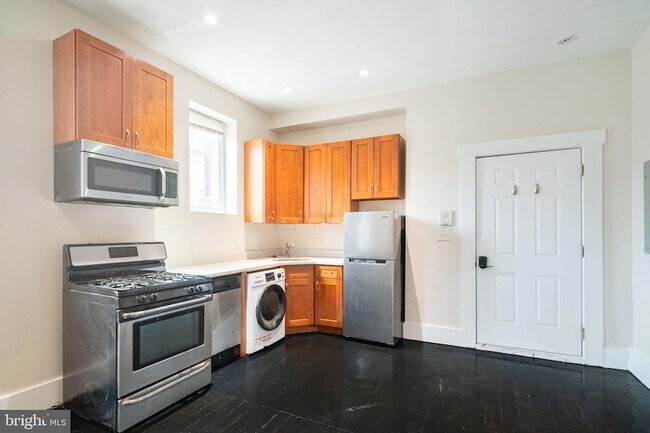 Foto del edificio - 1836 Delancey Street Unit 1