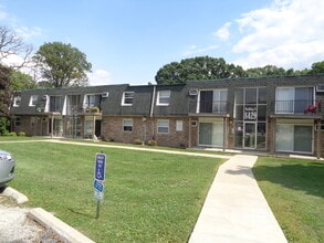 Building Photo - 8429 101st Terrace
