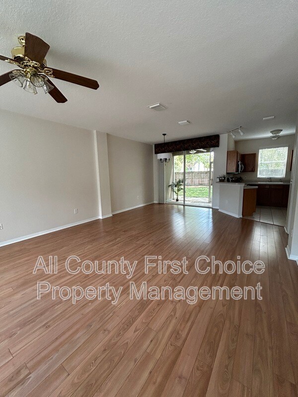 Building Photo - 13531 Forest Lake Dr