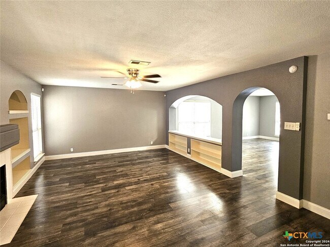 Foto del edificio - 13139 Almond Bend Dr