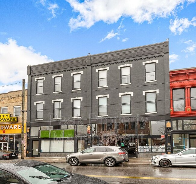 Building Photo - 1315 Hull St