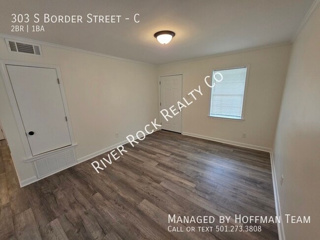 Building Photo - 303 S Border St