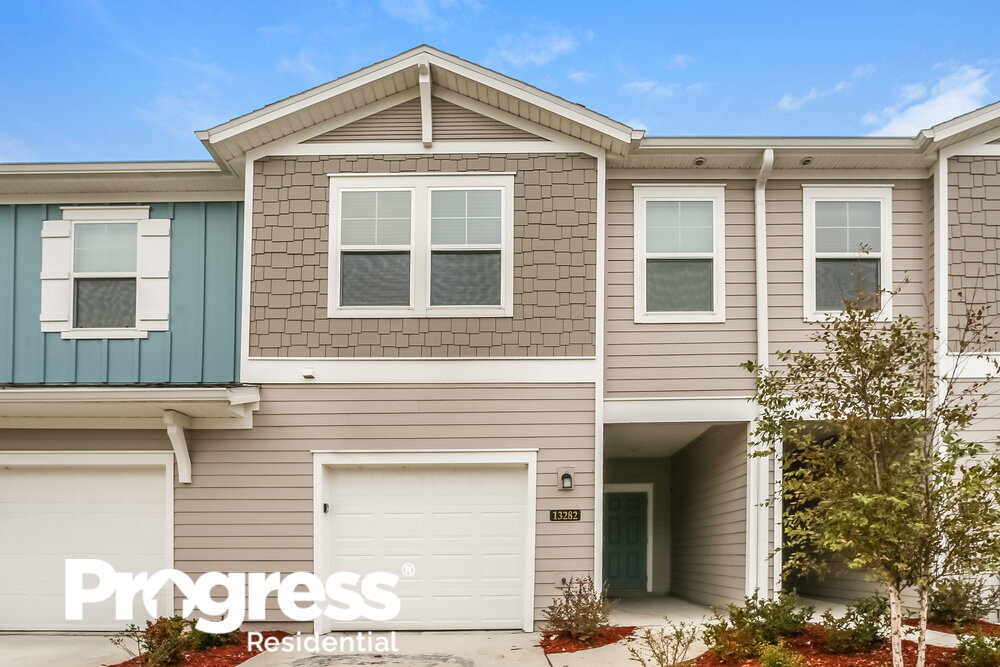 Foto principal - 13282 Shore Grass Dr