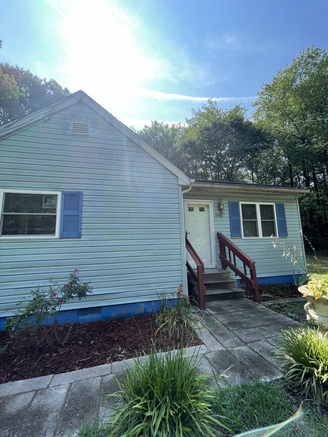 Building Photo - 7795 Jersey Rd