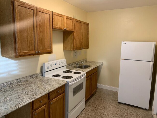 Building Photo - 1325 Sharazad Blvd