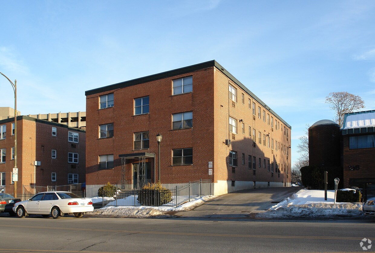 120 Retreat Ave, Hartford, CT 06106 Apartments in Hartford, CT