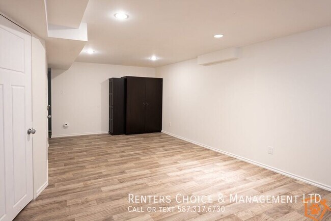 Building Photo - Pet Friendly Basement Suite with Garage, Utilities Included