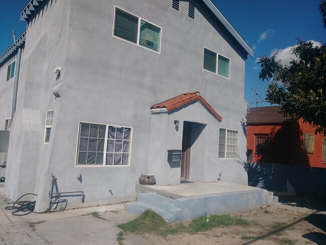 Building Photo - 2535 Hauser Blvd